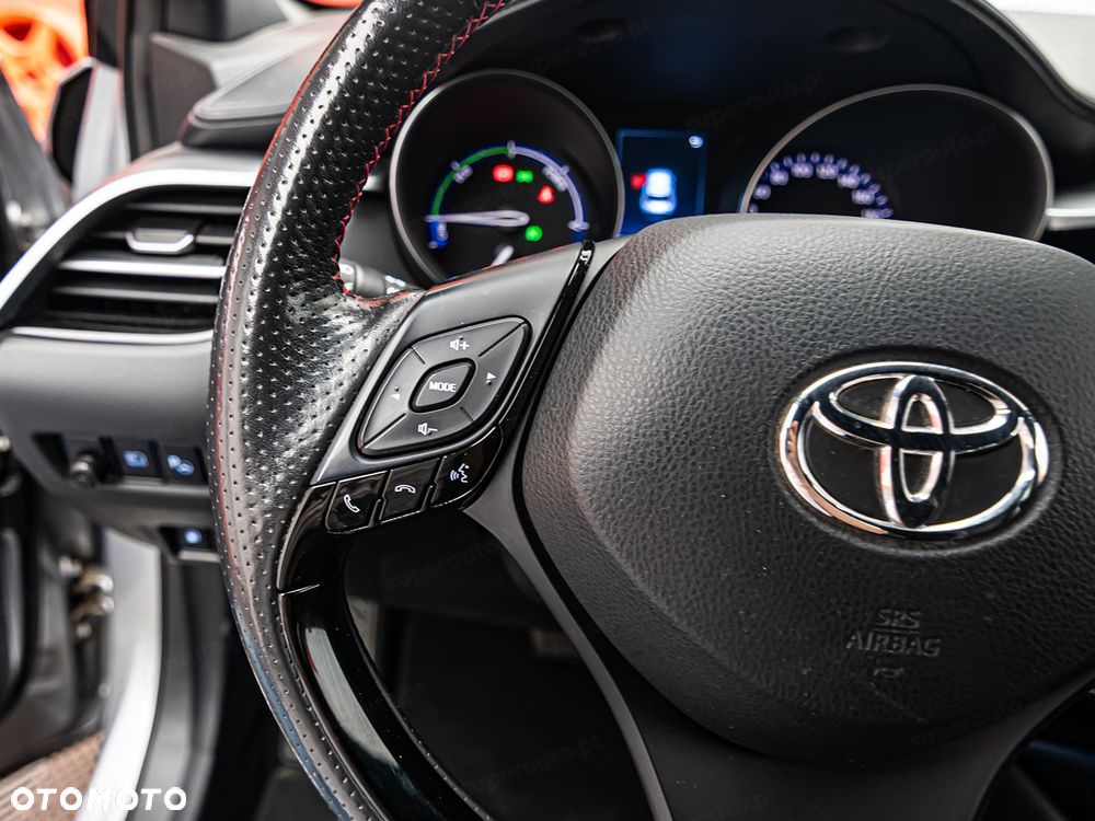 Toyota C-HR - 15