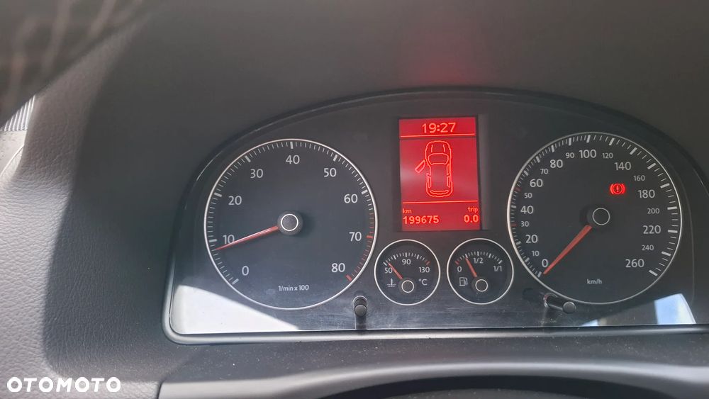 Volkswagen Touran 1.4 TSI United - 19