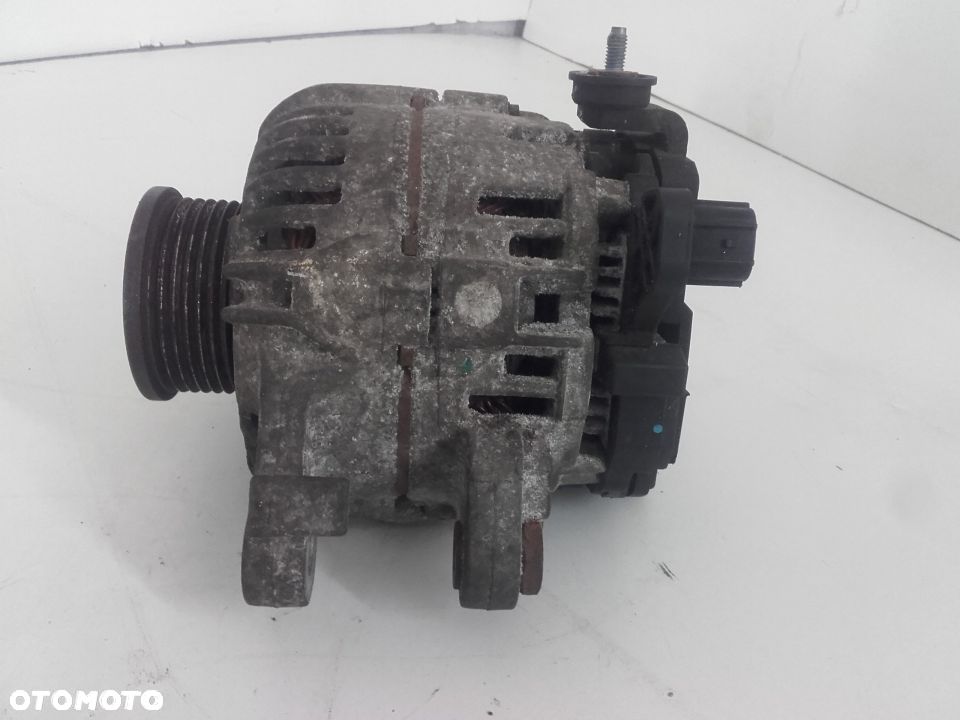 Alternator Yaris II 1.4 D4D - 2