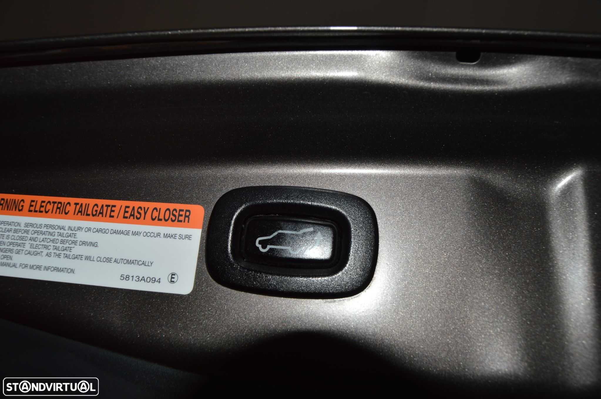 Mitsubishi Outlander 2.0 PHEV Instyle Navi - 28
