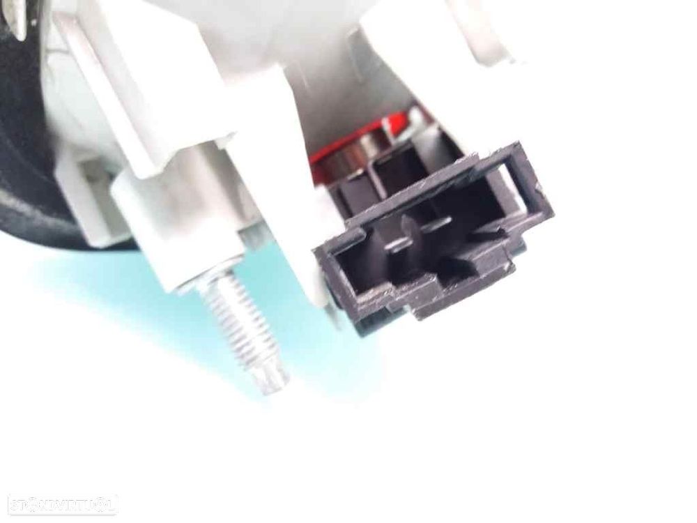 FAROLIM TRASEIRO DIREITO AUDI A4 2005 - 2