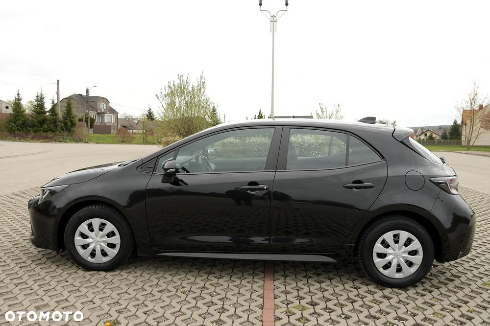 Toyota Corolla - 3
