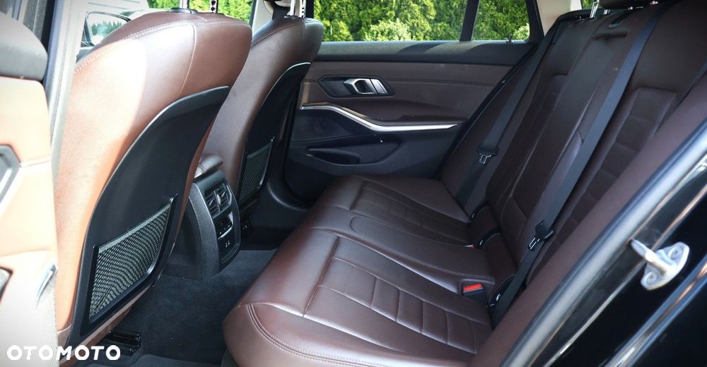 BMW Seria 3 - 15
