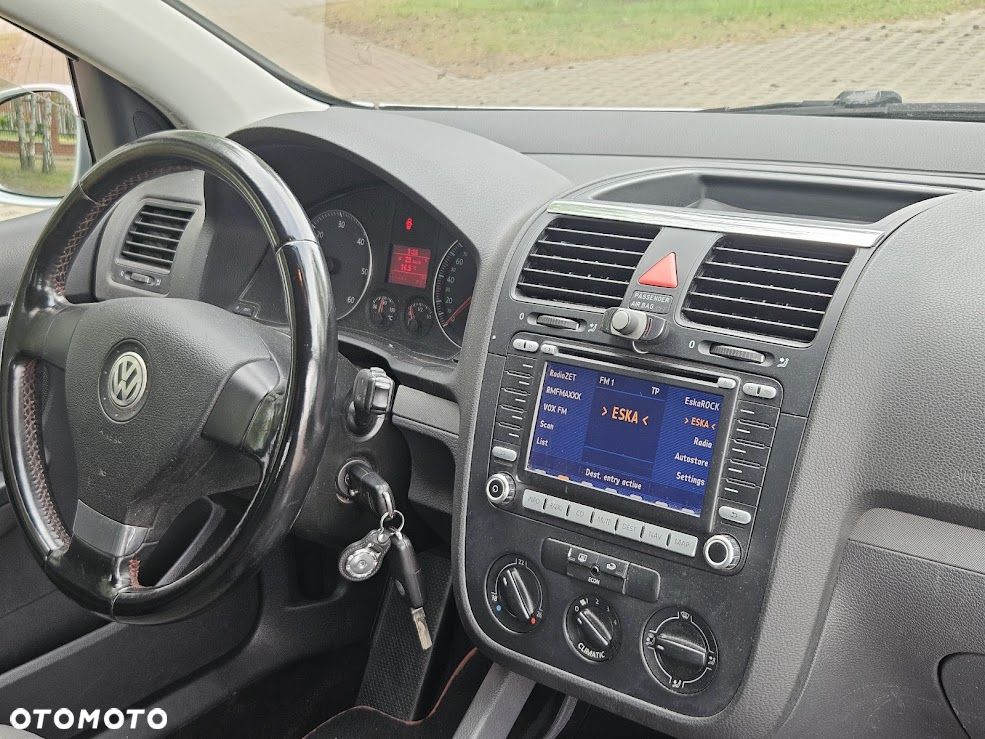 Volkswagen Golf 1.9 TDI Sportline - 10