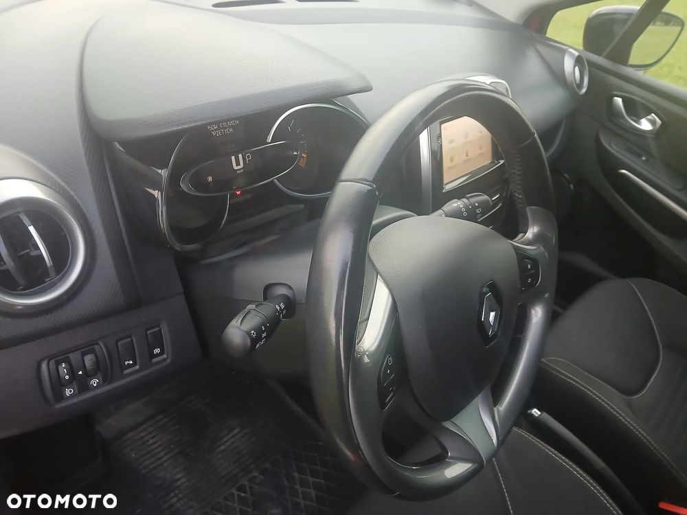 Renault Clio 1.2 Energy TCe Limited EDC EU6 - 25