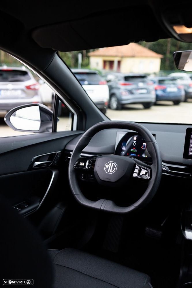 MG MG4 51 kWh Standard - 7