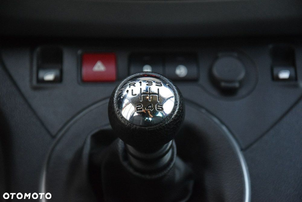 Peugeot Partner BlueHDi 120 Stop&Start Active - 28
