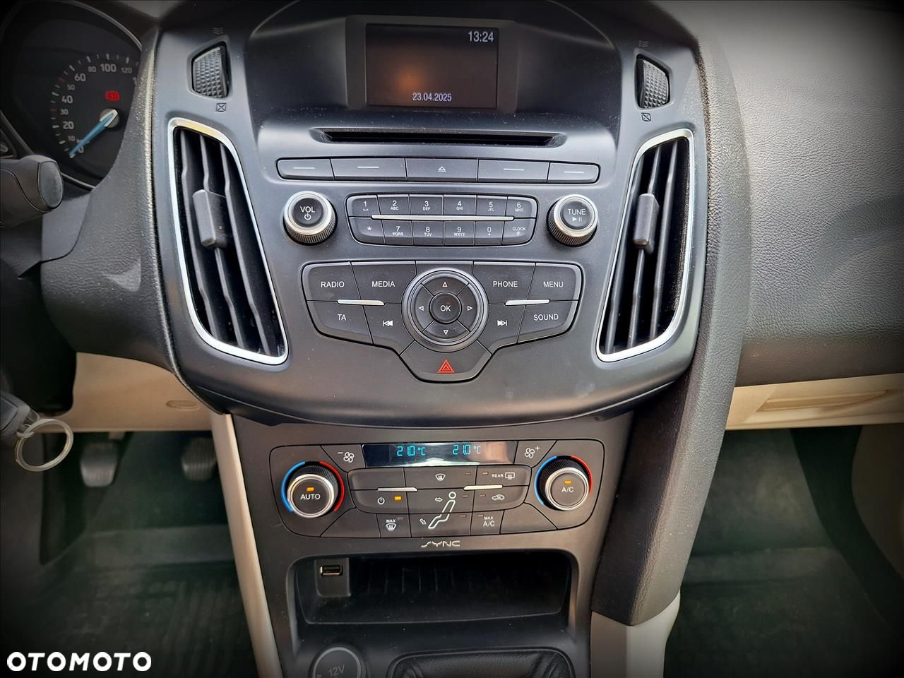 Ford Focus 1.6 Trend - 11