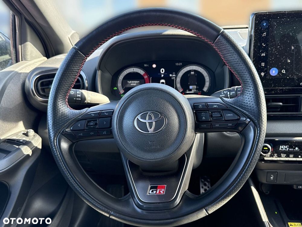 Toyota Yaris 2024