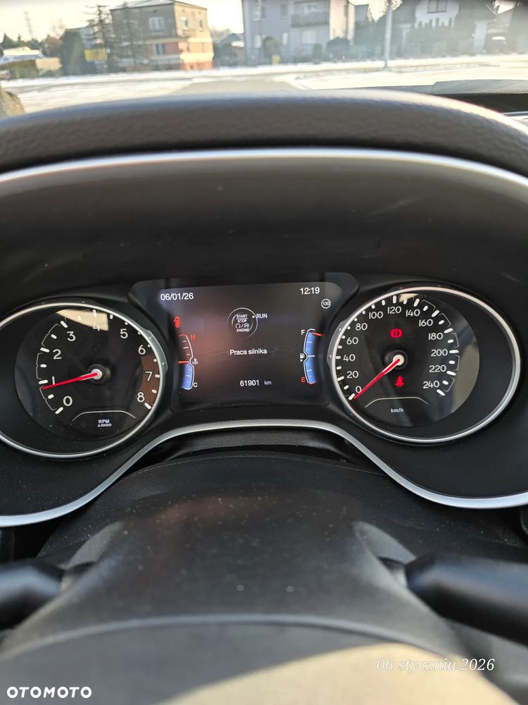 Jeep Compass 1.4 TMair Limited FWD S&S - 26