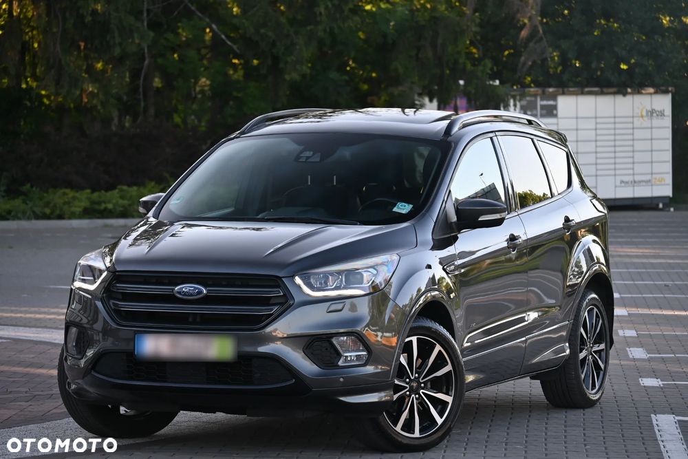 Ford Kuga 1.5 EcoBoost 4x4 ST-Line - 1