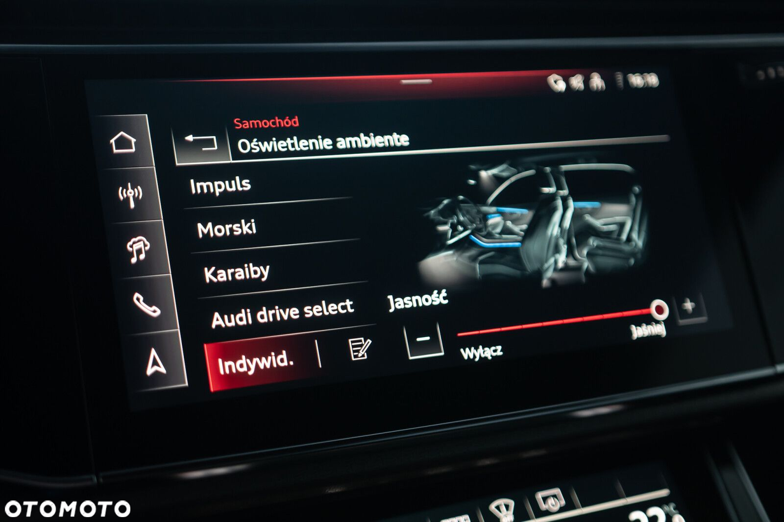 Audi RS Q8 - 21