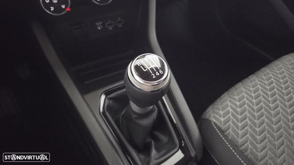 Renault Clio 1.5 Blue dCi Evolution - 12