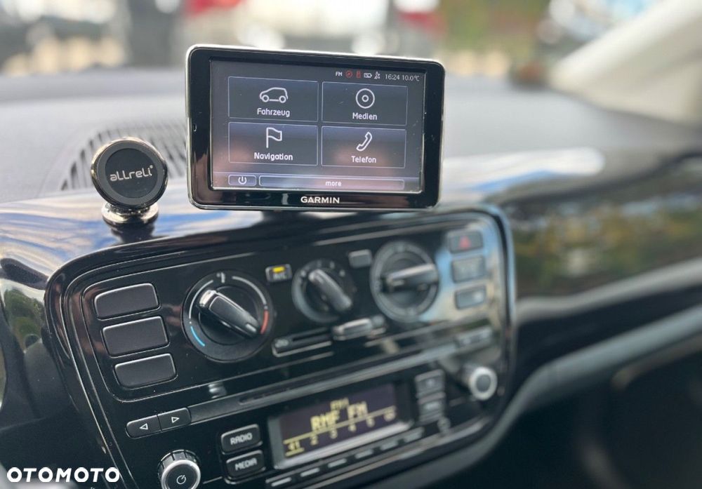 Volkswagen up! - 25