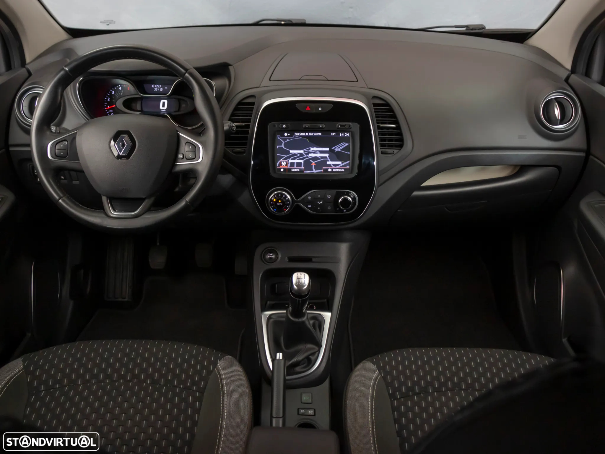 Renault Captur 1.5 dCi Exclusive - 18