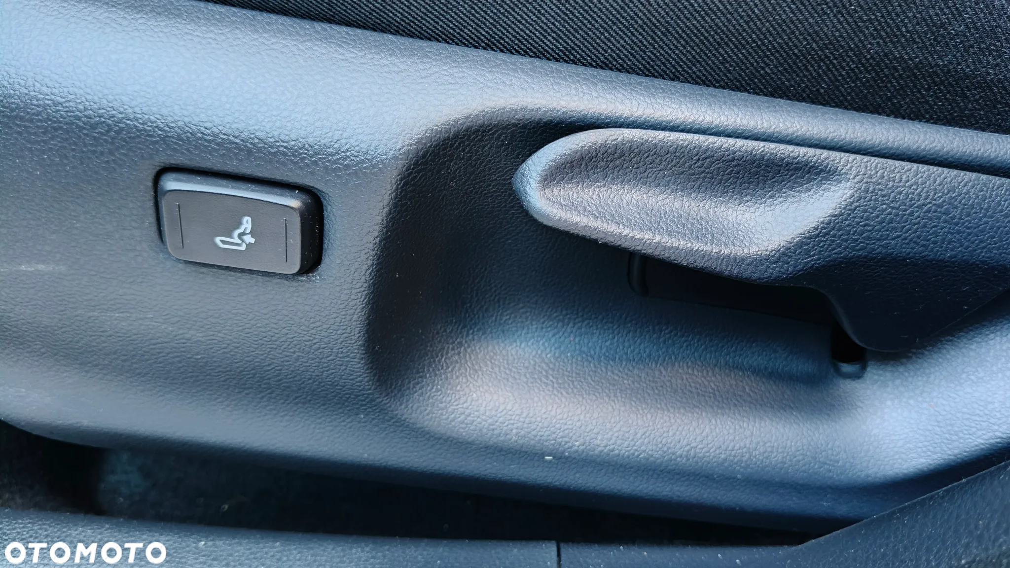 Toyota Yaris Hybrid 1.5 Comfort - 19