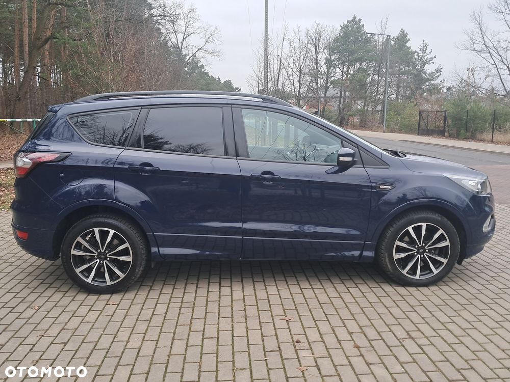 Ford Kuga 2.0 TDCi 4x4 ST-Line - 4