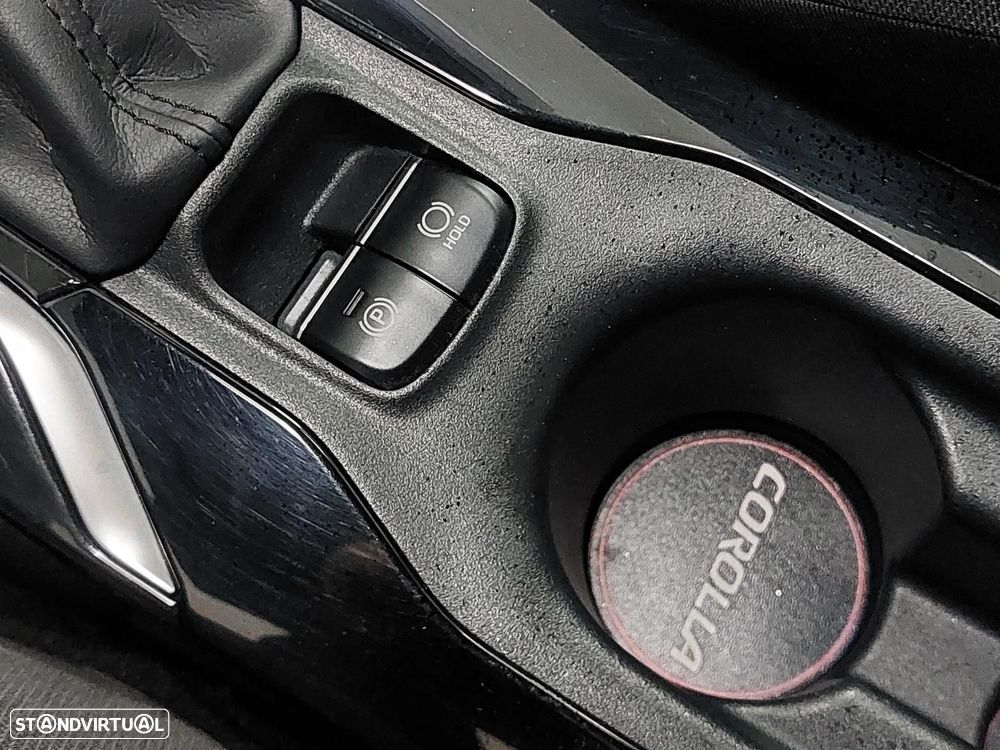 Toyota Corolla 2.0 Hybrid Exclusive - 30