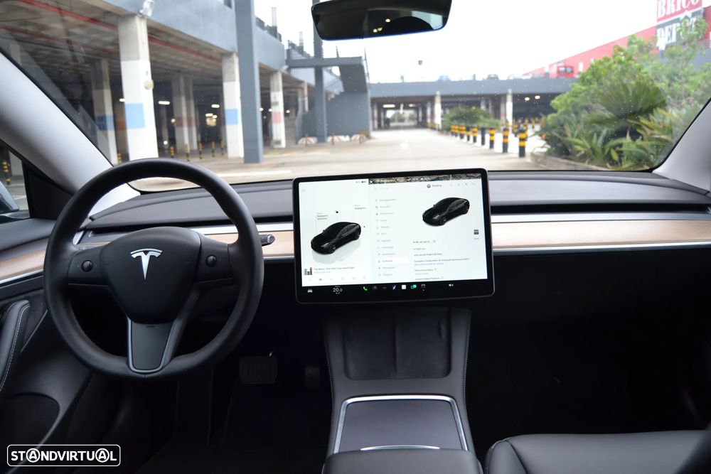 Tesla Model 3 Standard RWD - 11