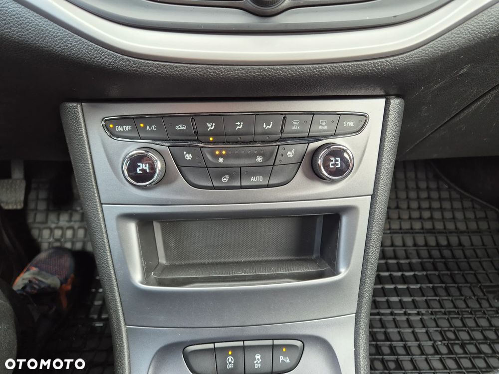 Opel Astra 1.5 CDTI Edition S&S - 17