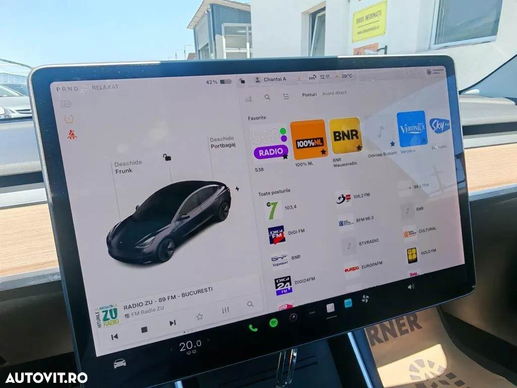 Tesla Model 3 Standard Reichweite Plus Hinterradantrieb - 16