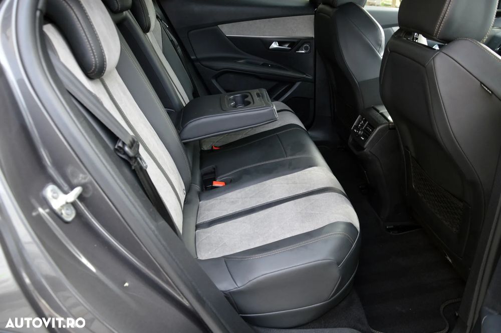 Peugeot 3008 PHEV 300 EAT8 4X4 GT - 20