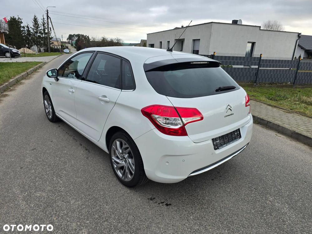 Citroën C4 HDi 150 Exclusive - 8