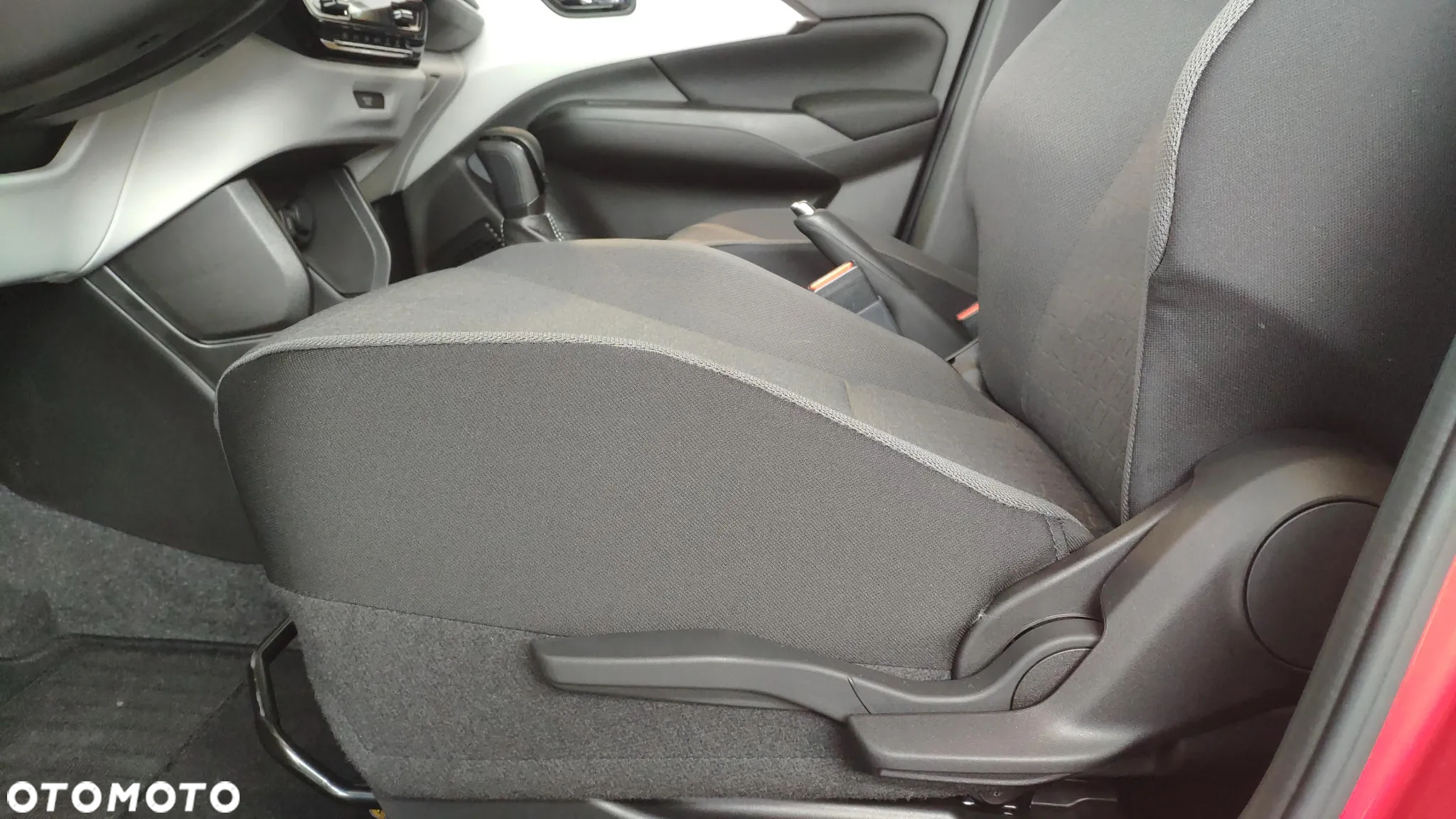 Suzuki Swift 1.2 Dualjet SHVS Elegance CVT - 24