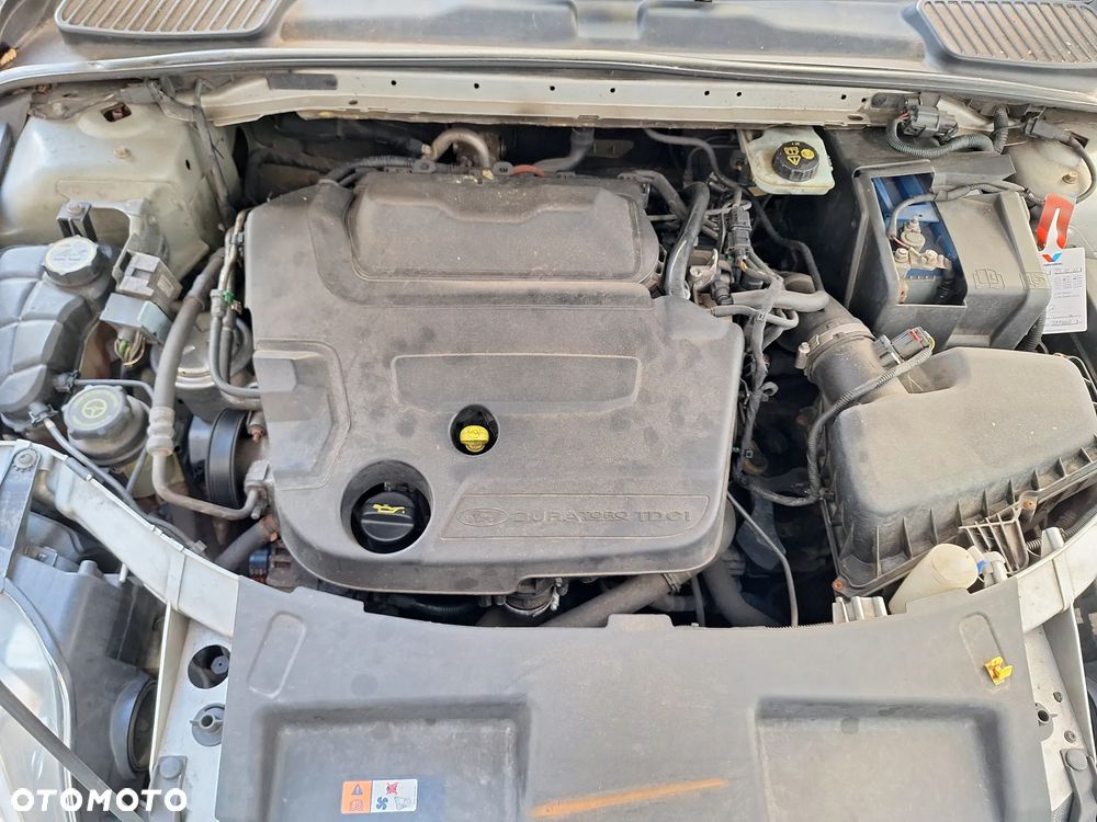 Ford Mondeo 2.0 TDCi Ambiente - 32