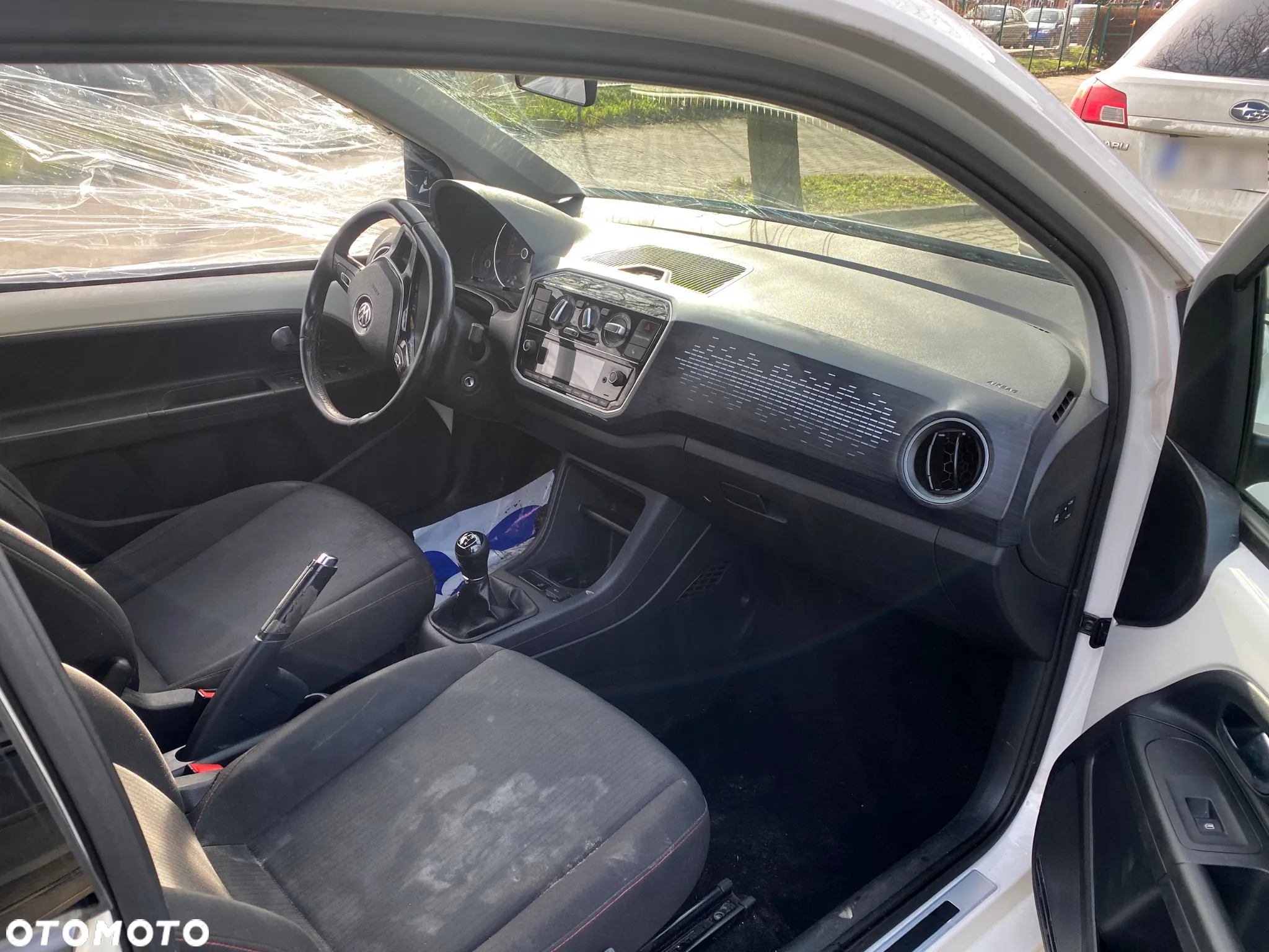 Volkswagen up! sound - 13