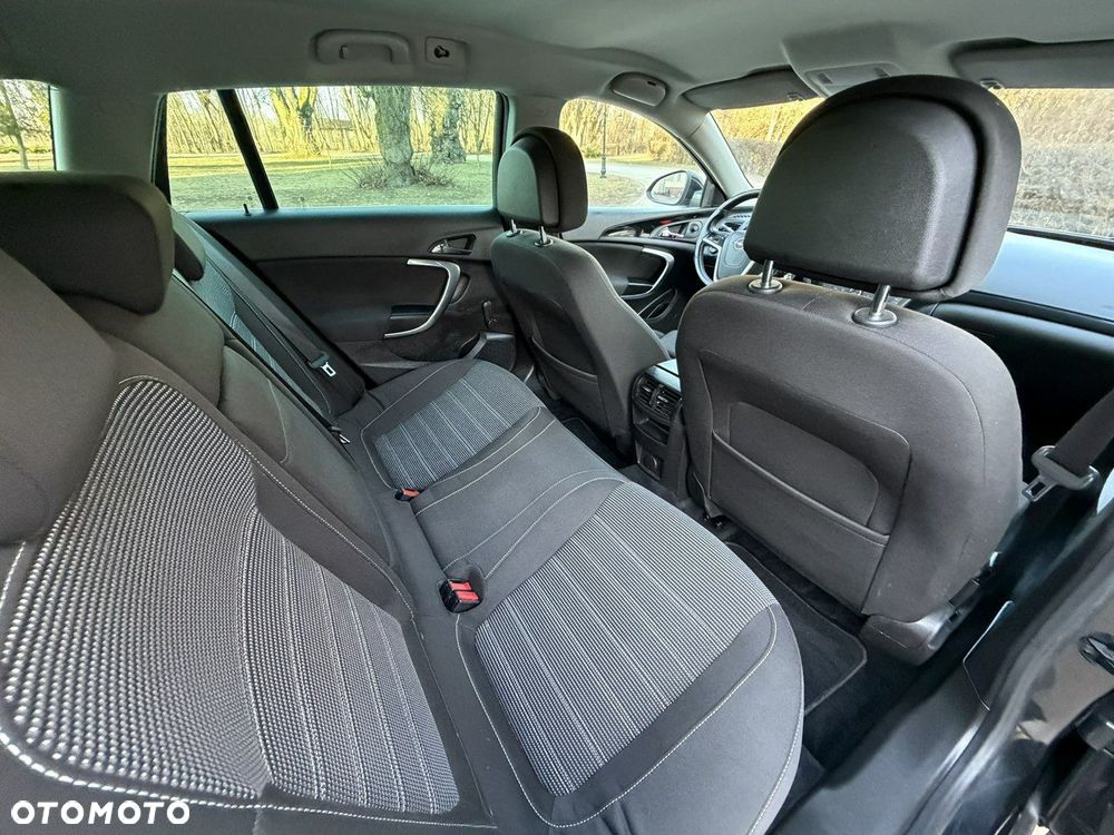 Opel Insignia - 29