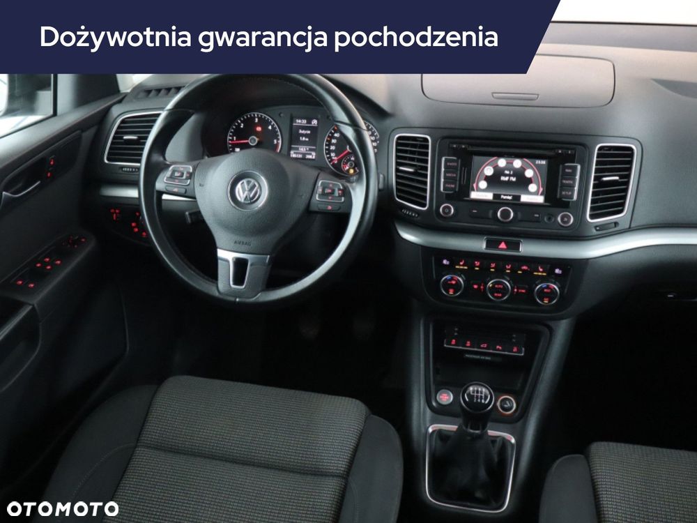 Volkswagen Sharan - 8
