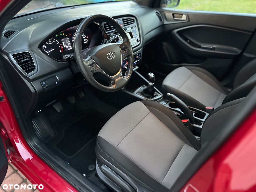 Hyundai i20 1.2 YES Plus - 38