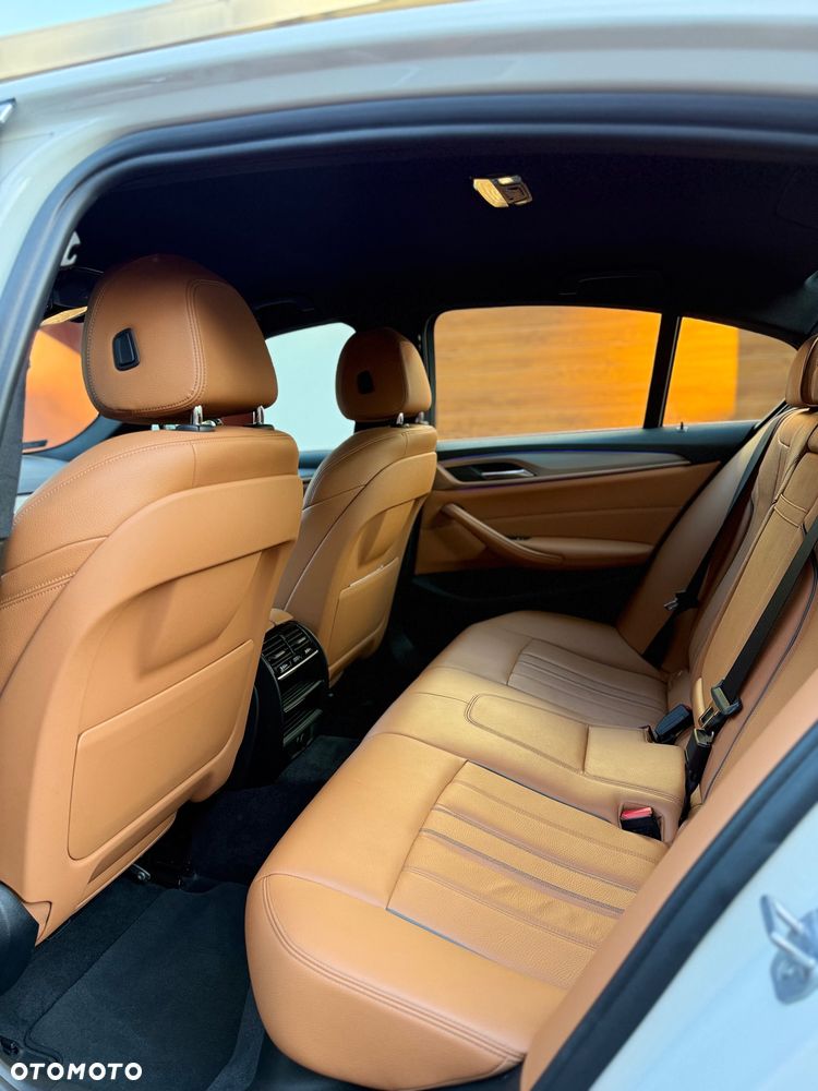 BMW Seria 5 - 8