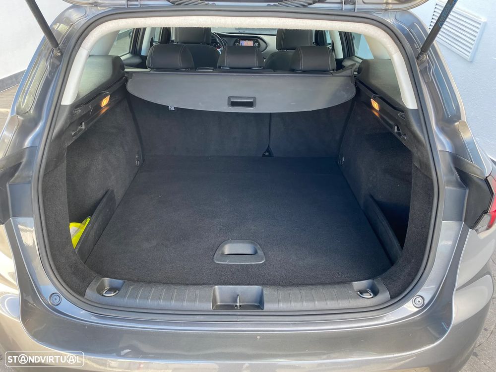 Fiat Tipo Station Wagon 1.3 M-Jet Easy - 14