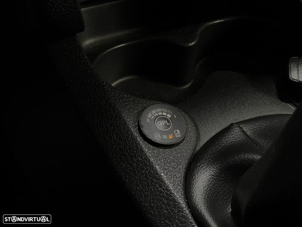 Dacia Logan MCV - 16