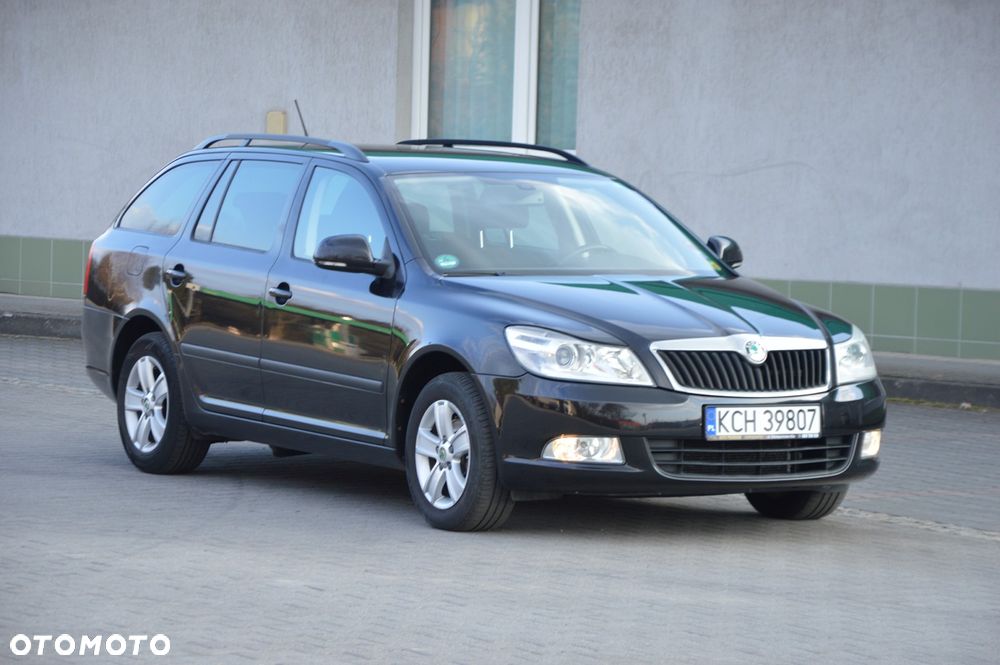 Skoda Octavia 1.6 TDI DPF Elegance - 1