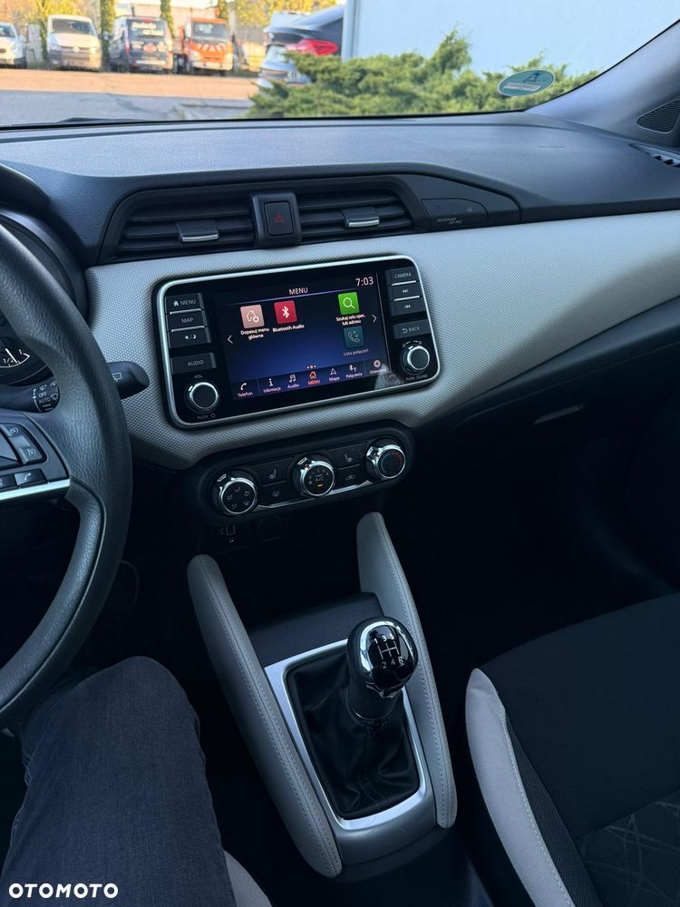 Nissan Micra 1.0 Visia Plus - 22
