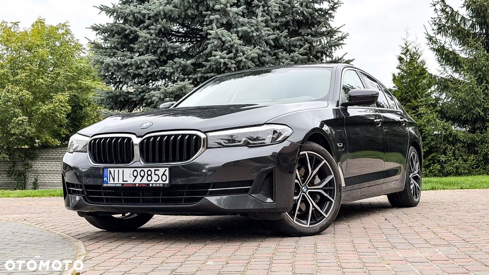 BMW Seria 5 530e xDrive - 6