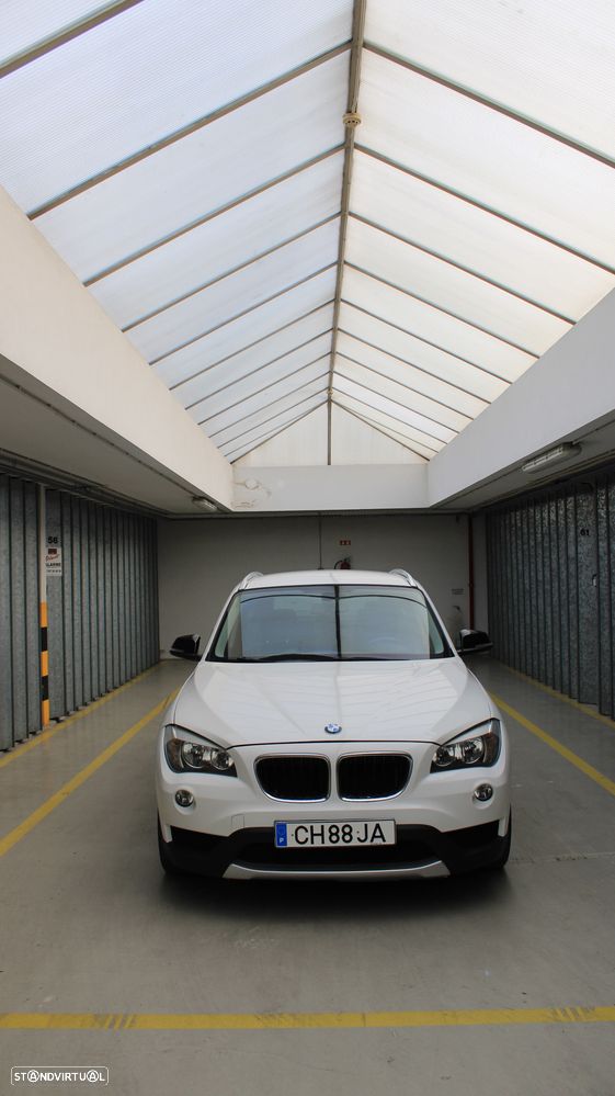 BMW X1 sDrive18d Sport Line - 38