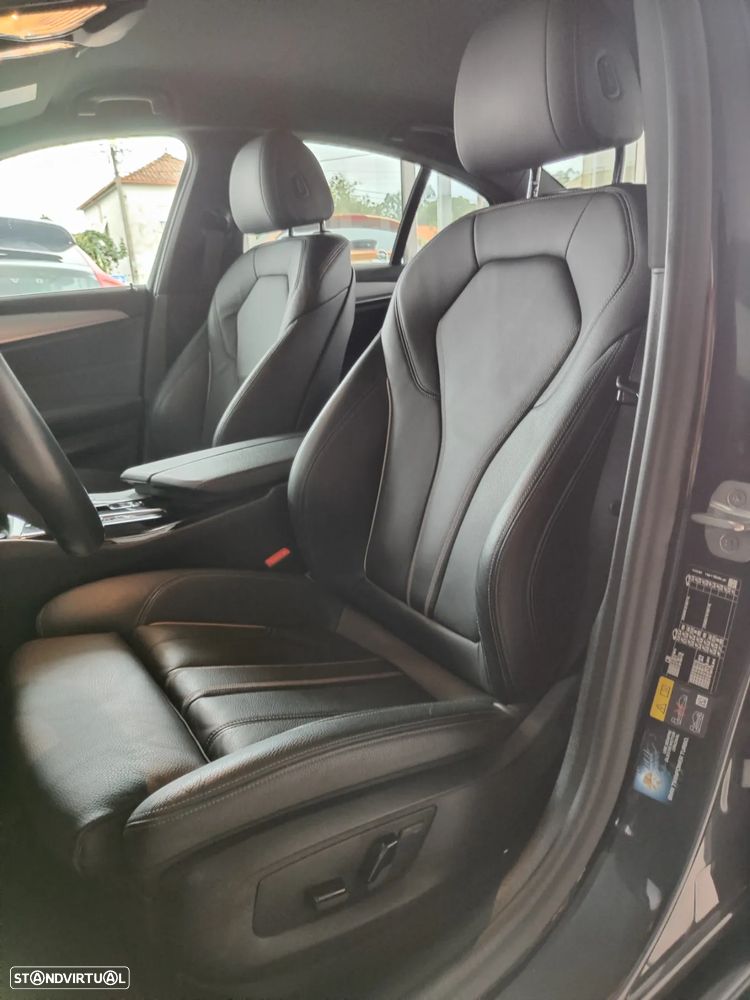 BMW 530 e Pack M - 24