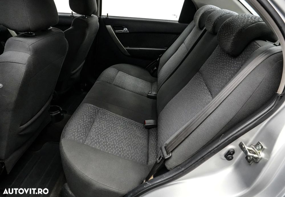 Chevrolet Aveo 1.4i Platinum - 13