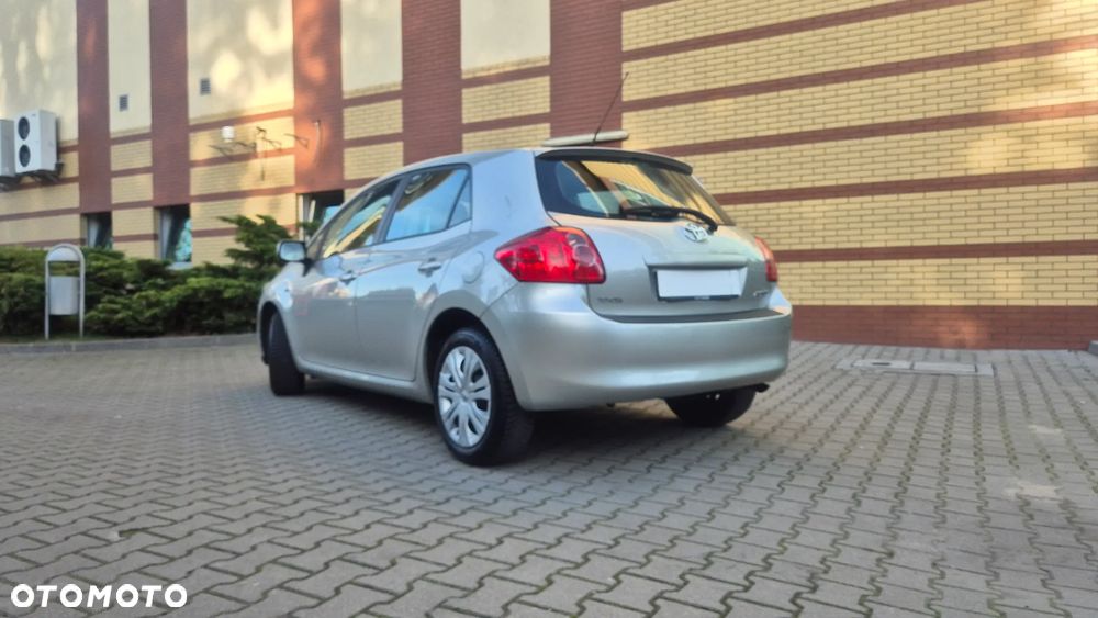 Toyota Auris 1.6 VVT-i Sol - 37