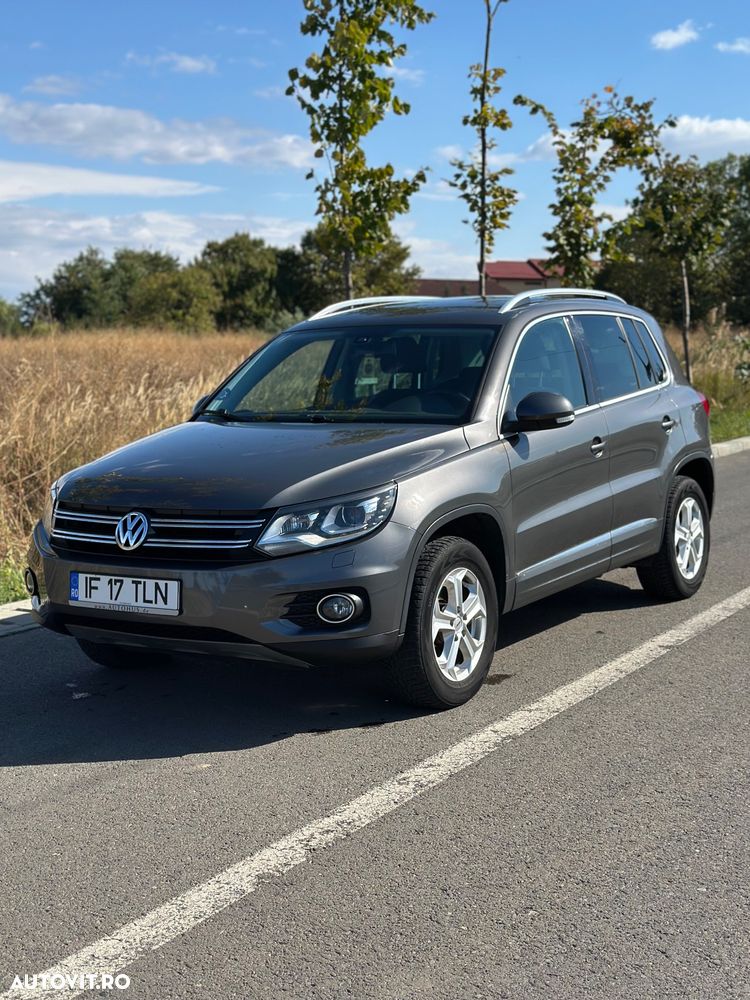 Volkswagen Tiguan - 1