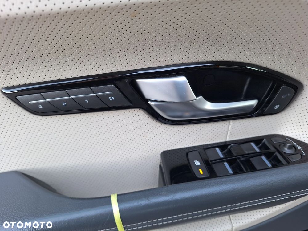 Land Rover Range Rover Evoque SD4 Black Dynamic - 13