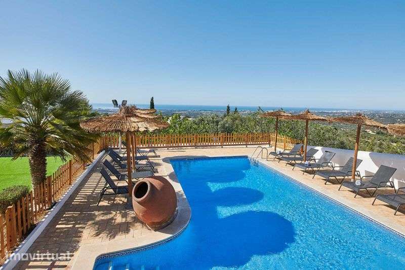 Boliqueime, Vivenda T8, jardim, piscina, vista mar. - Grande imagem: 5/11