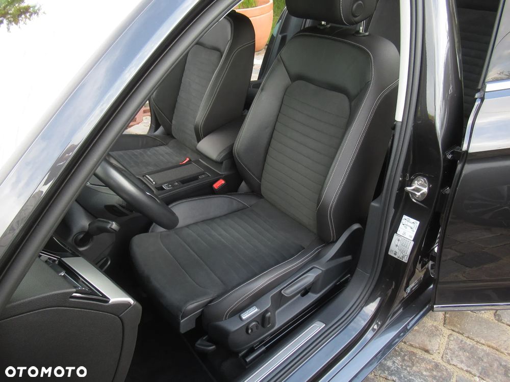 Volkswagen Passat 2.0 TSI Elegance DSG - 6