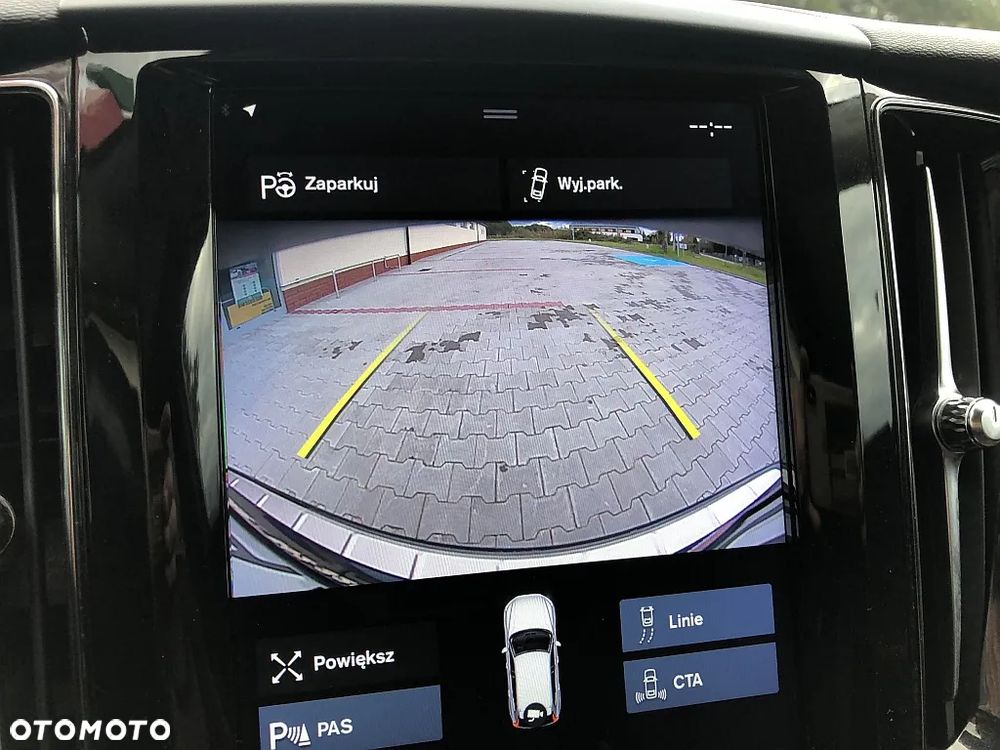 Volvo XC 60 T5 AWD Momentum Pro - 17