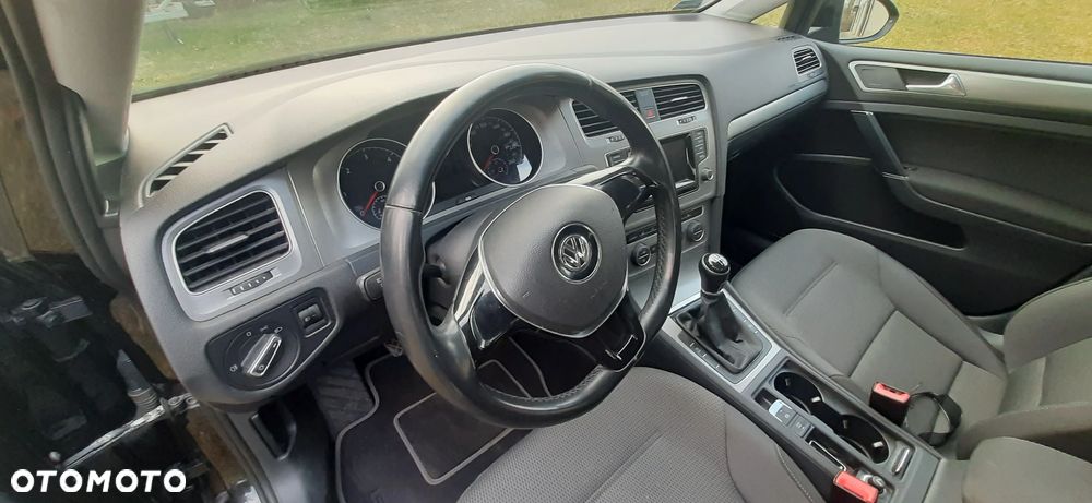 Volkswagen Golf 1.6 TDI DPF Trendline - 10