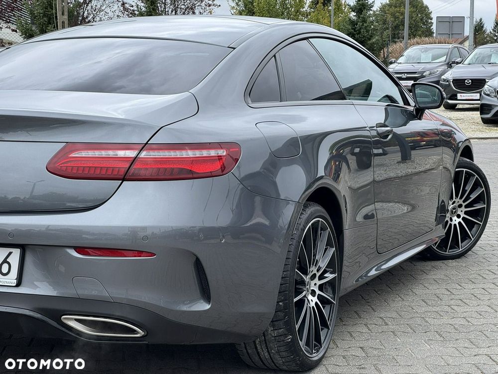 Mercedes-Benz Klasa E 200 4-Matic AMG - 13